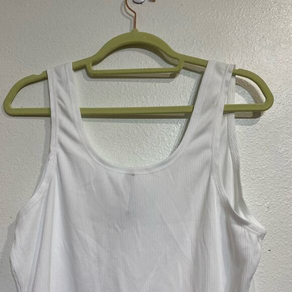 Wildfox Sport White Cropped Ribbed Tank Sz XL - Picture 8 of 12